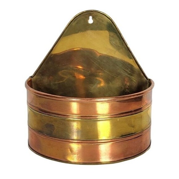 VTG MCM Farmhouse Banded Copper & Brass Shiny Wall Pocket Planter Made in India - Picture 1 of 11
